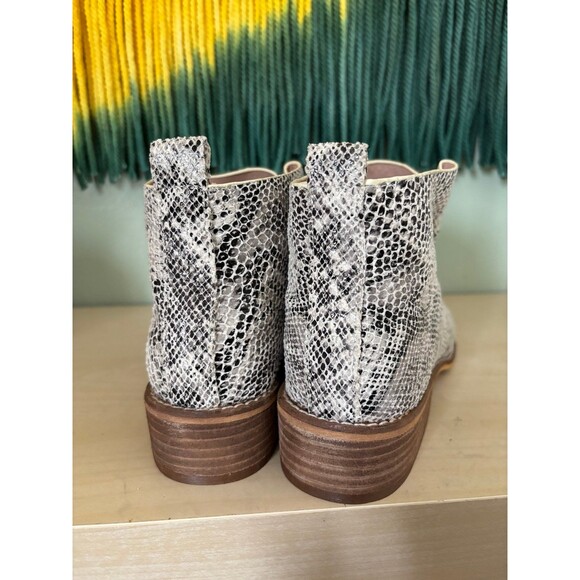 Coconuts by Matisse bootie Size 6 - Picture 3 of 8